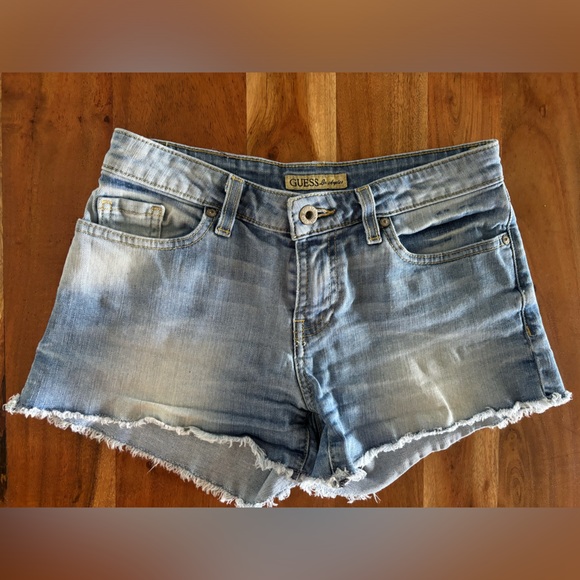 Guess shorts - Picture 6 of 9